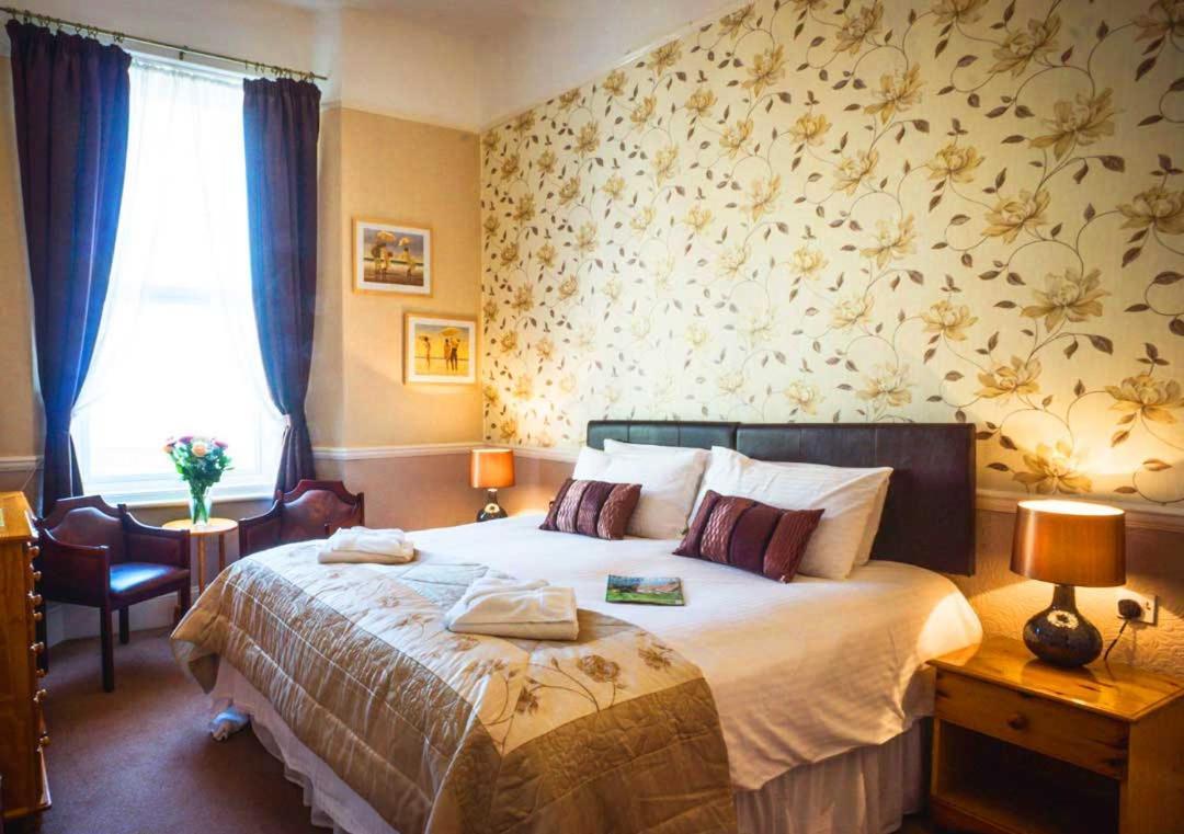 Bed and Breakfast The Thornhill Teignmouth Exterior foto