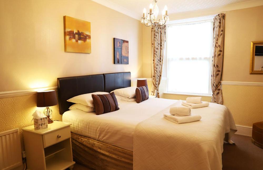Bed and Breakfast The Thornhill Teignmouth Exterior foto