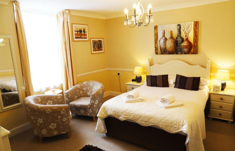 Bed and Breakfast The Thornhill Teignmouth Exterior foto